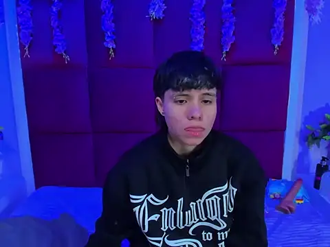 Bruno Cruzz online show from 10.03.25