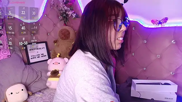 sophiievv online show from 10.11.25