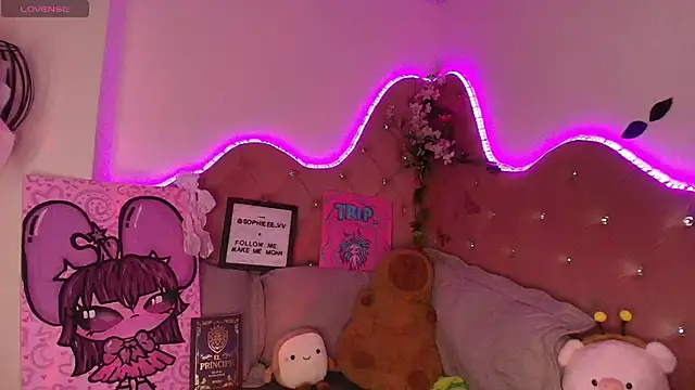 sophiievv online show from 11.13.25