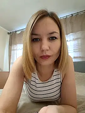 VeroLoverx online show from 11.16.25