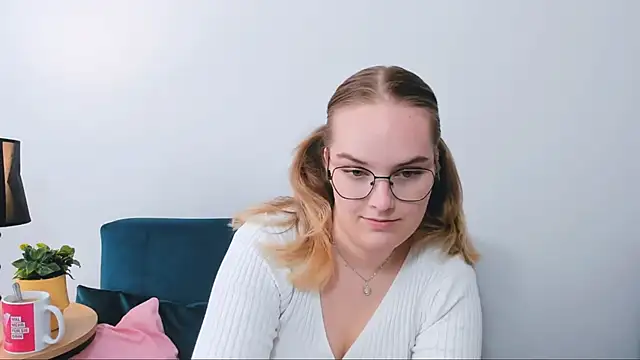 AliceCrazy69 online show from 09.25.25