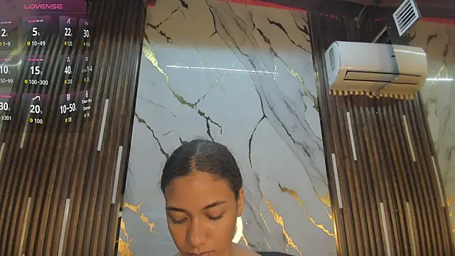VictoriaDuart online show from 05.07.26