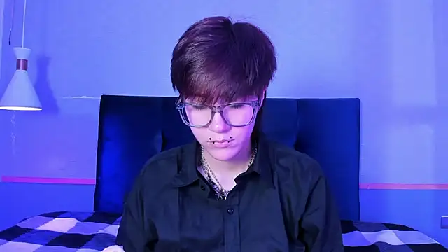 Tsuki Maru online show from 02.03.26