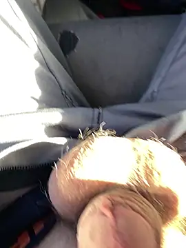 Snapshot of KE6FRAN7 chatting on 09.16.25 KE6FRAN7 online show from 09.16.25