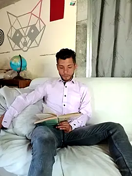 Snapshot of AlphaAlterX chatting on 09.23.25 AlphaAlterX online show from 09.23.25