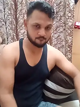 Snapshot of itzrocky1 chatting on 09.10.25 itzrocky1 online show from 09.10.25