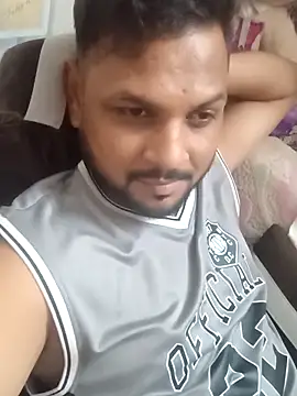 Snapshot of itzrocky1 chatting on 10.04.25 itzrocky1 online show from 10.04.25