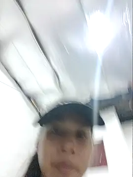 Snapshot of cutielhon chatting on 09.24.25 cutielhon online show from 09.24.25