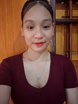 Snapshot of ChiecumBae chatting on 10.05.25 ChiecumBae online show from 10.05.25