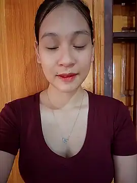 Snapshot of ChiecumBae chatting on 10.12.25 ChiecumBae online show from 10.12.25