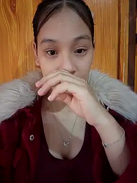 Snapshot of ChiecumBae chatting on 10.23.25 ChiecumBae online show from 10.23.25