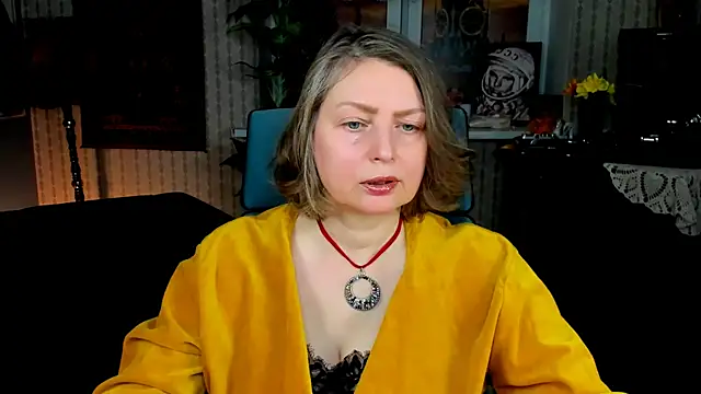 TiffanyBrauny online show from 10.19.25