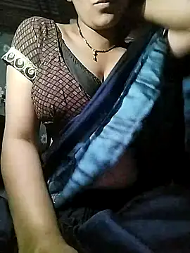 Hottestgirll online show from 11.23.25