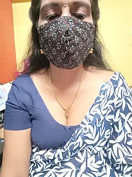 mallu-reshma online show from 10.30.25