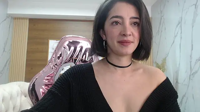 sara lopez s online show from 03.29.26