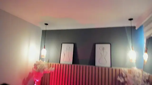 Mila Hank  online show from 03.02.26