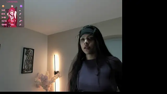 Mila Hank  online show from 04.15.26