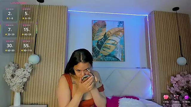 Mila Hank  online show from 06.01.26