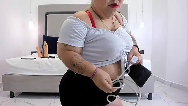 PamelaBonnet mml online show from 04.11.26