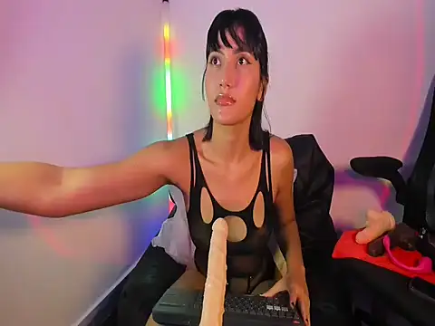 Amberdecolombia online show from 02.06.26