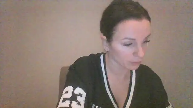 Justnani001 online show from 02.20.26