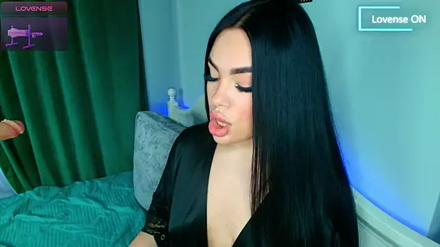 katerine Monroe online show from 10.18.25