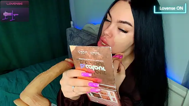 katerine Monroe online show from 10.26.25