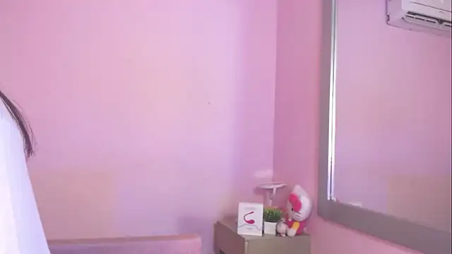 kiity horny  online show from 12.22.25