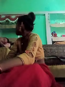 Idhika Jha online show from 10.07.25