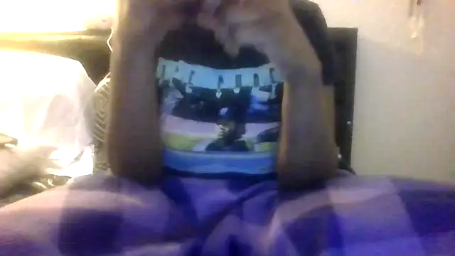 Snapshot of prettymaa chatting on 07.19.26 prettymaa online show from 07.19.26