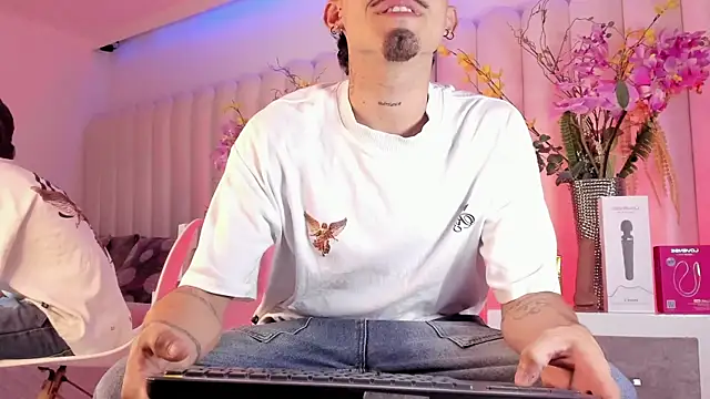 NikoStone  online show from 04.16.26