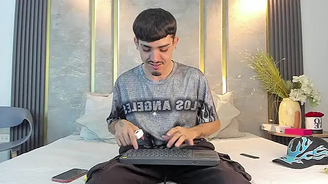 NikoStone  online show from 05.28.26