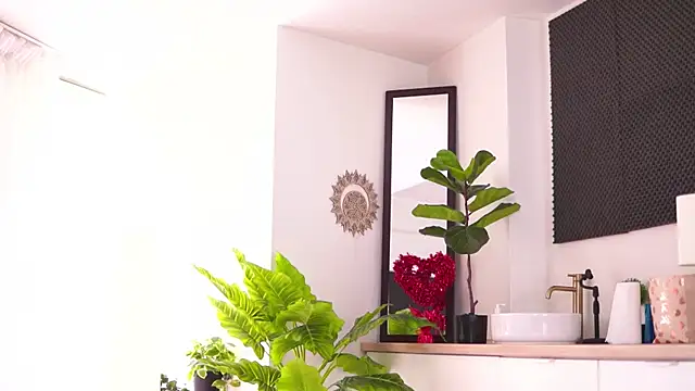 AishaaDevoe online show from 02.14.26