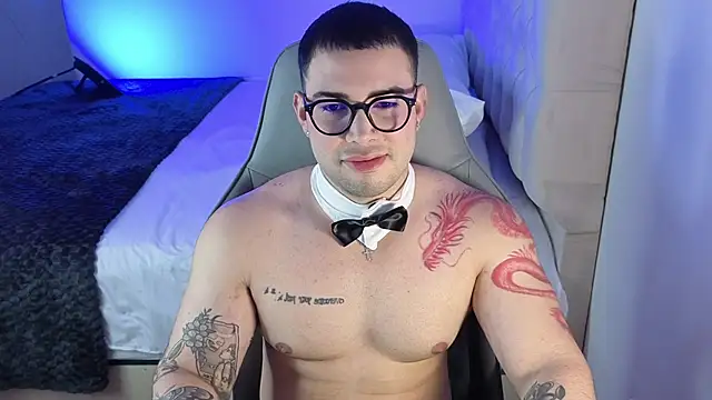 Snapshot of baby_mateo chatting on 05.26.26 baby mateo online show from 05.26.26