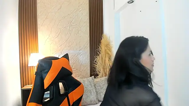 Thais kim online show from 09.15.25