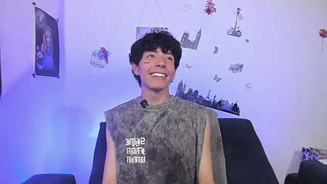 Dani Lips  online show from 09.23.25