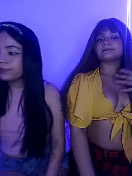 Sofia18hotdding online show from 10.18.25