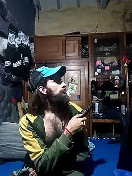 hairy mannn online show from 11.15.25