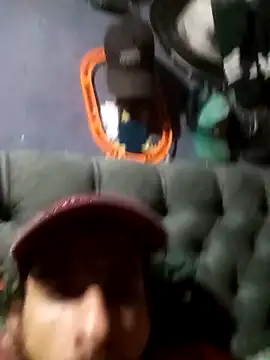 Snapshot of hairy_mannn chatting on 02.06.26 hairy mannn online show from 02.06.26