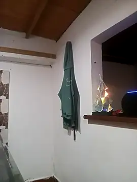 Snapshot of hairy_mannn chatting on 02.18.26 hairy mannn online show from 02.18.26