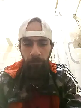 hairy mannn online show from 04.28.26