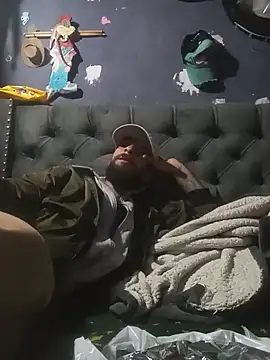 hairy mannn online show from 06.26.26
