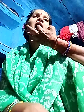 Jooli xx online show from 09.11.25