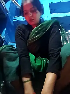 Jooli xx online show from 03.06.26