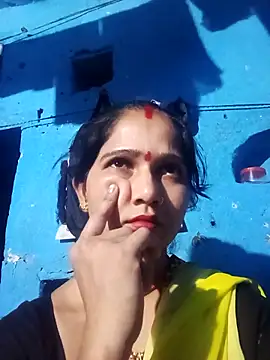 Jooli xx online show from 04.02.26