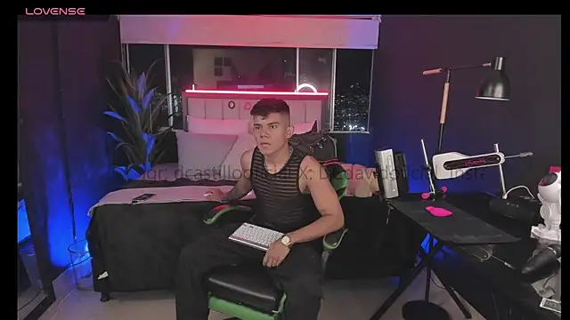 Snapshot of Jack_castell chatting on 04.29.26 Jack castell online show from 04.29.26