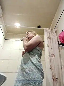 LiluLiluLilu online show from 09.16.25