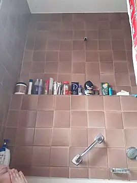 LiluLiluLilu online show from 10.04.25