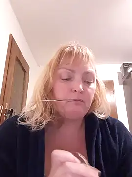 LiluLiluLilu online show from 10.20.25