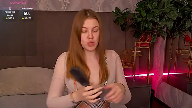 MelanieHenders online show from 12.03.25